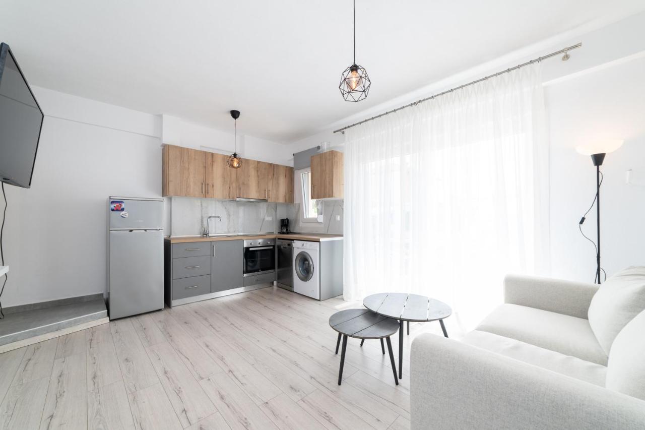 Dionysos Residential Complex Leilighet Ofrínion Eksteriør bilde